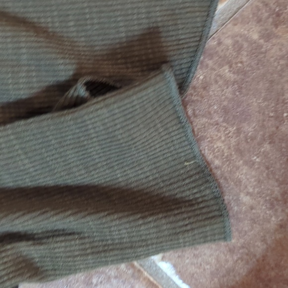 Free People - Picture 3 of 4